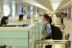 viet nam ghi nhan ca nhiem bien the omicron dau tien la hanh khach tro ve tu anh