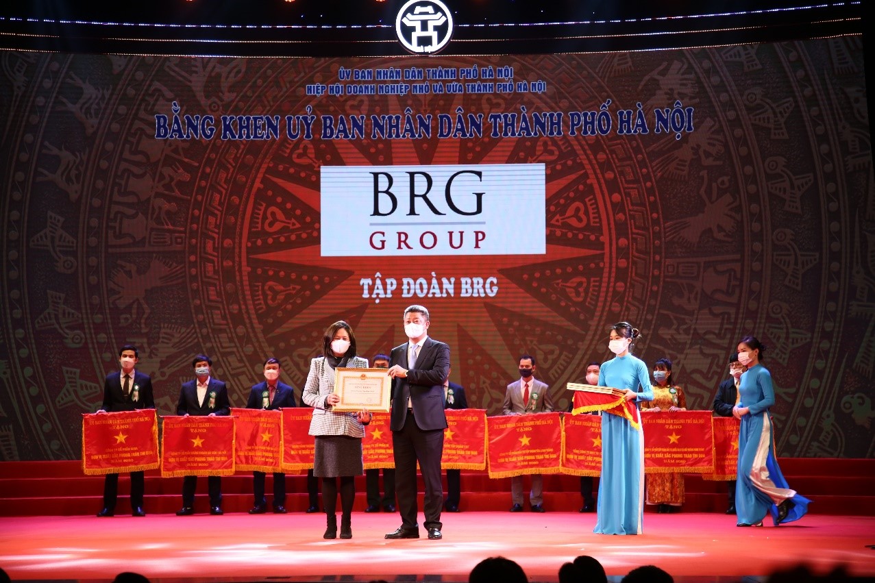 Tập đoàn BRG vinh dự nhận Bằng khen Xuất sắc toàn diện của TP Hà Nội
