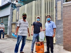 khanh hoa ho tro 12 ty dong cho luc luong nguoi dan bi anh huong dich covid 19 trong dip tet nguyen dan 2022