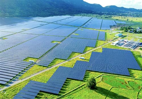 Khai sáng vùng biên từ năng lượng sạch
