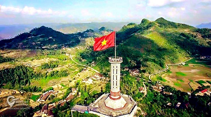 Khám chữa bệnh và phát thuốc miễn phí tại Xã Lũng Cú, huyện Đồng Văn, tỉnh Hà Giang